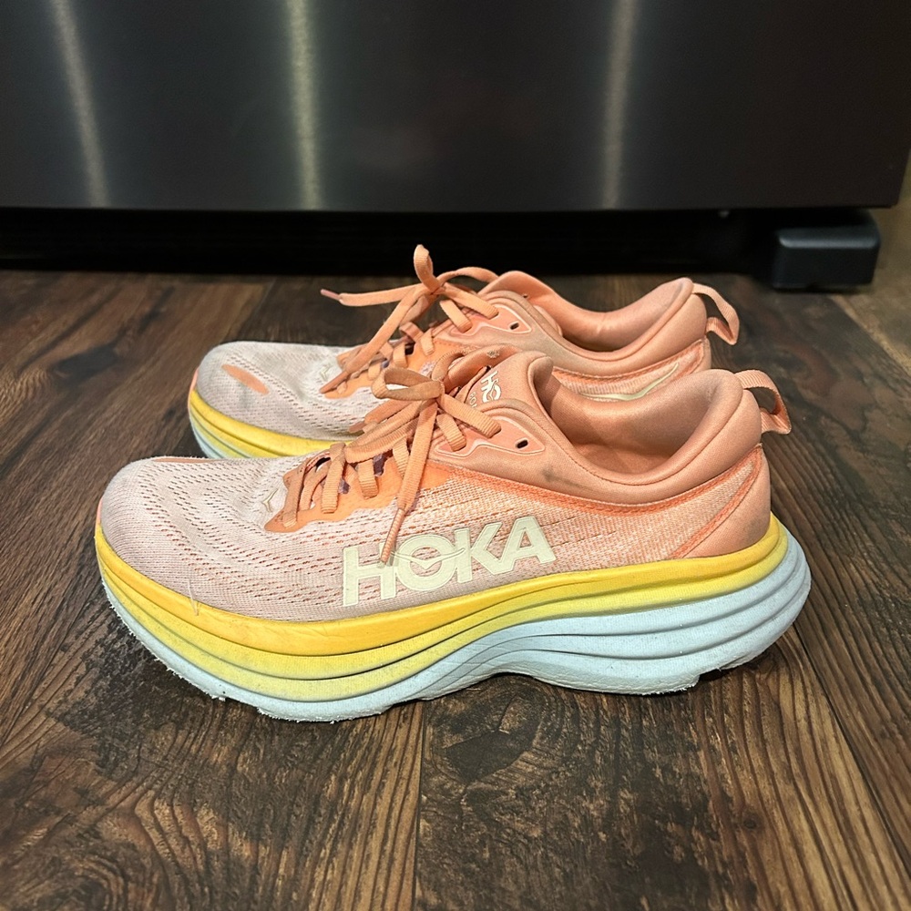 Hoka Bondi 8
